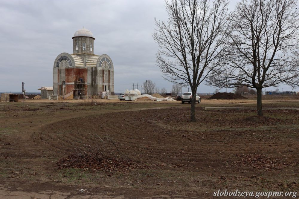 ��������������� ���������� ������ ����������� � ����������� ����� � ���� ���������� ��������� ��������� �����