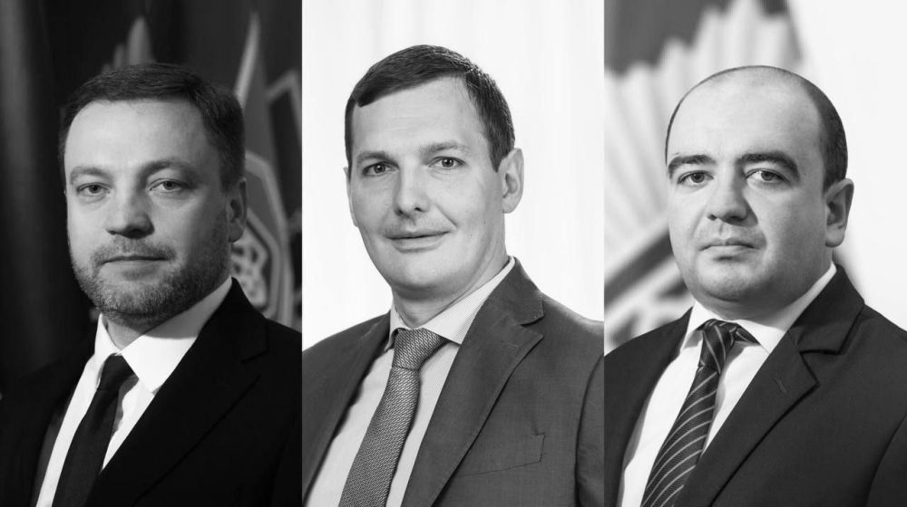 �� ����� �������� �� ������� ��� � �������� ��������� ���������� 9 �������: 6 ������� ����������� ������ ��� � 3 ����� ������� �� ����