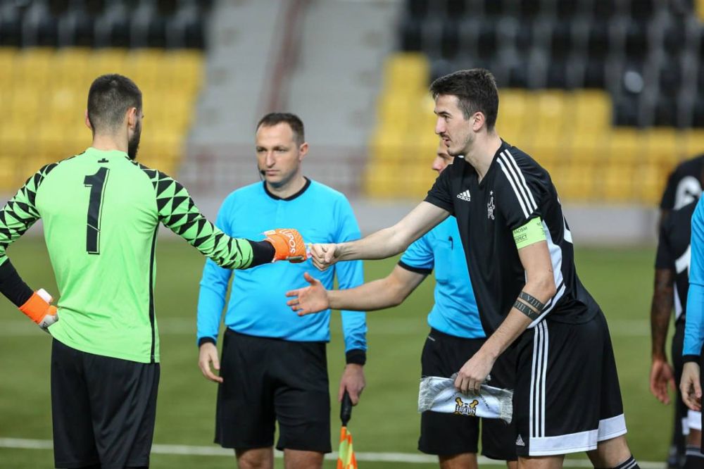 ������� ������� �������-���� � ������ ��������� ���������� � 5:0