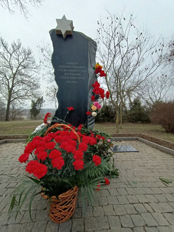 ������������� ������� ����� � ��������� ����� ��������� ����� � �����