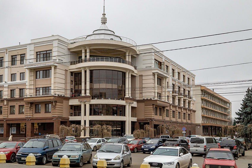 ������ �� ��������� ���� ������� ��������� � �������, �� ����� � ������������ �������: ������ ������� ����� � ����� ������ �I� ��������, �������� �� ���� ������� �������������, �� �� � ���������� ����������, ����� ������� ������ ����