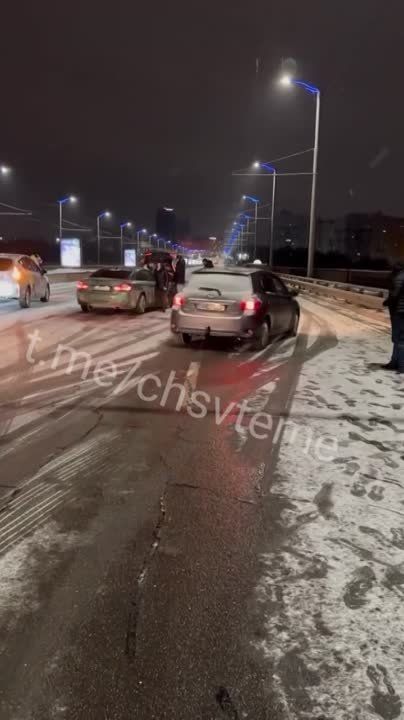 � �������� ������������� � ������ � �������� ����� ���