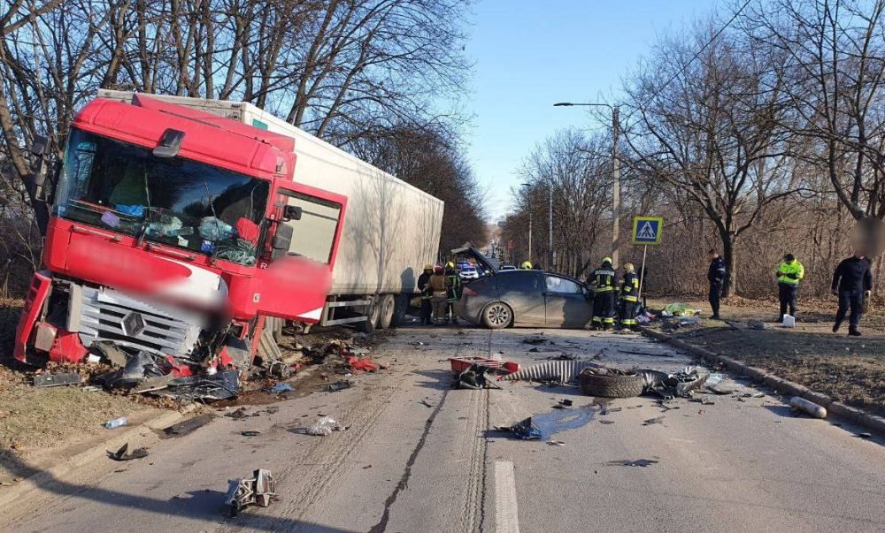 � �������� ����� � ������� "001" ��� � ��� ����������� � �����