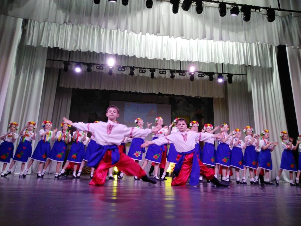 �������� ����� ������. ����� ����� ������� ������������ ������������ ��������� ������ � �����������. ���������� �������� ����������� �������, ������� - ���� ������������ � ��������