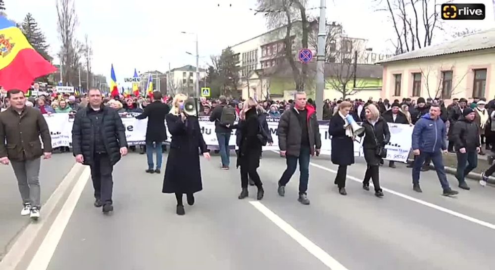 �������� �������� � �������