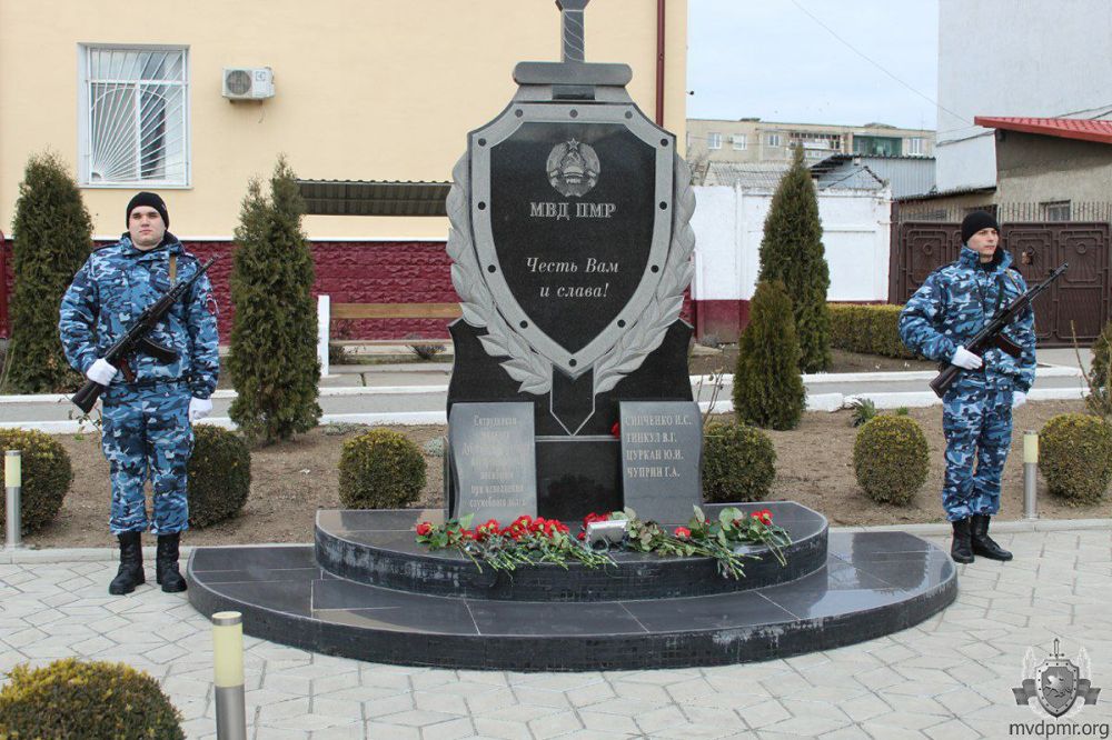 ������ ��������. ������� ����� 1992 ���� �������� ��������������� �������� ���������� ������������� ������ ������ �������������. �������� ������ � ������ � �������� ���������� ���������� ������ � ����������, �� ������������ ��������� �������� �����