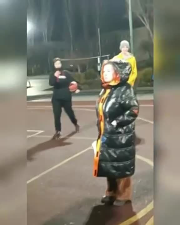 ������� �������� ������������� ����� ������� � ������ �� ������ �����