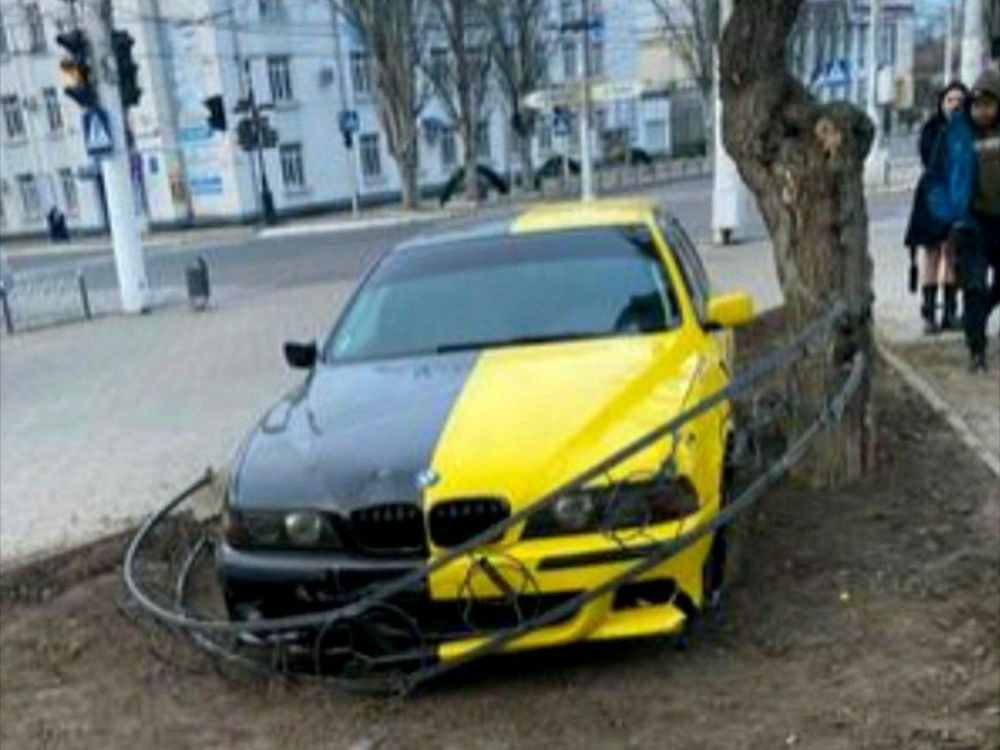 BMW ������� �� ������. ������ ���� 8 ����� ��� �������� BMW �������� � ���. ������ ��������� �������� � 6:30 � ������ ����� � ���������