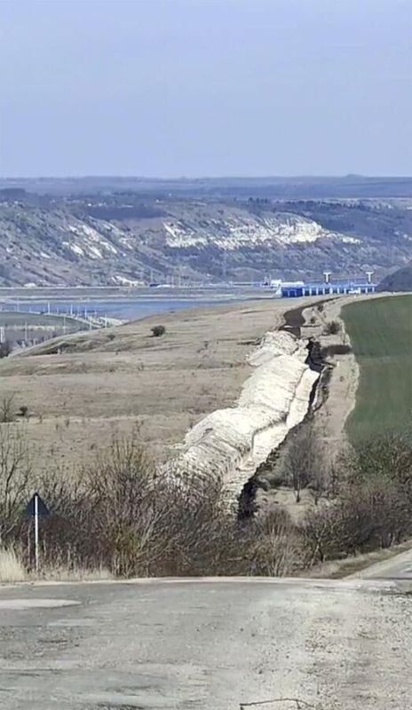 ���� ����� ��������� ������� �� ������� � ���, ������ ���������� � ��������