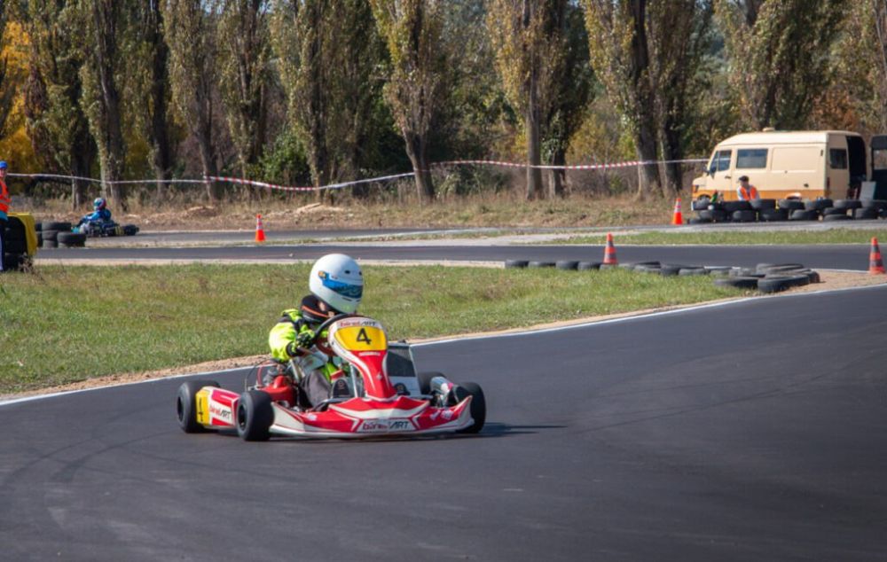 � ������������ ����������� ����� ��������