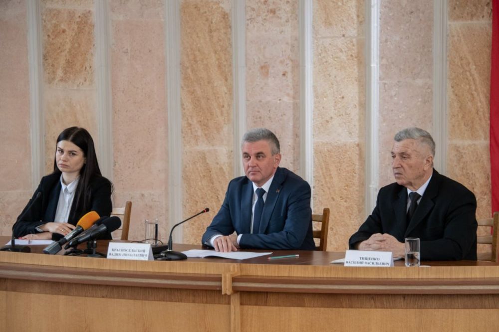 ����� �������������� ���������� �� �������������� ���������� � ���������������