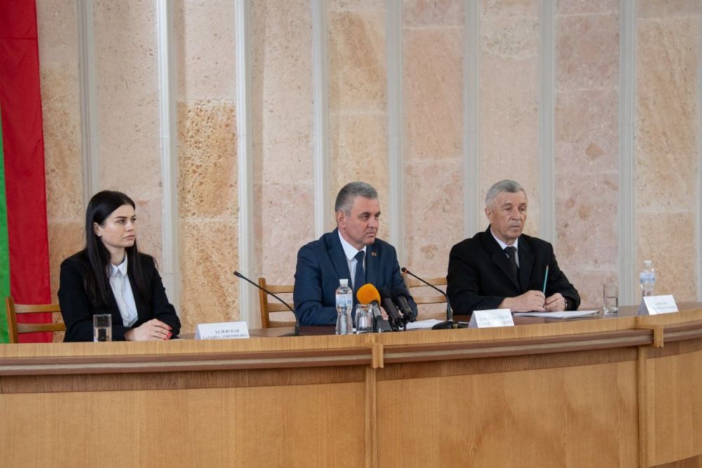 ����� �������������� ���������� �� �������������� ���������� � ���������������