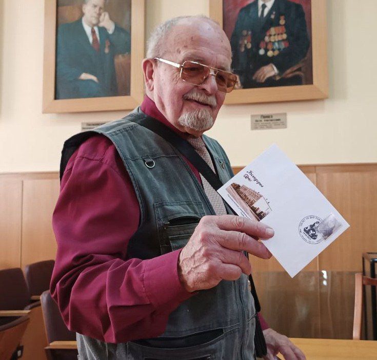 ��������� ����� � ������ ���������� � ������ ��������� �������, ����������� �������������� ������ �� ���� � ���, ������ �����