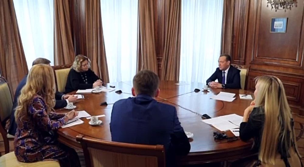 �������� ��������� ��������������� ��������� ����� �������� ������� � ������ ��������, ������� ���� �� ������: