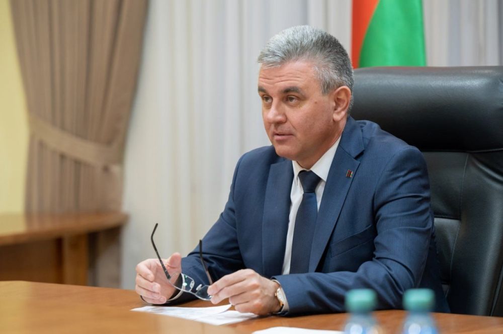 ����� �������������� ������ � ������� ������� � ������������