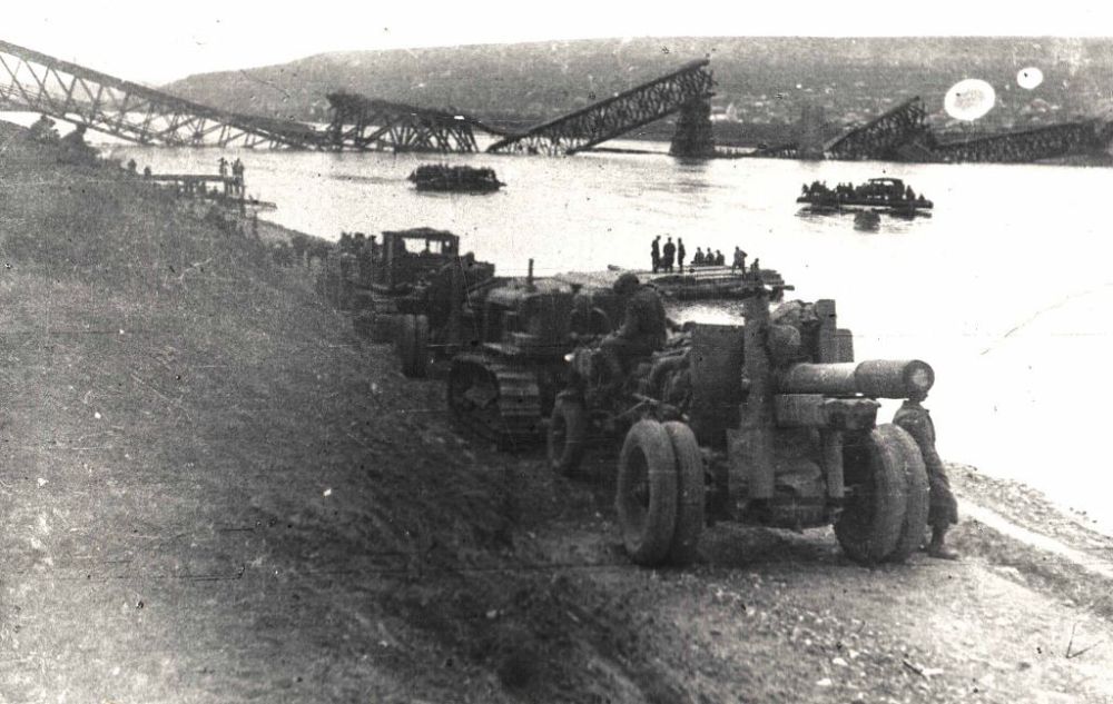 30 ����� 1944-�� ������� ���������� �� ���������