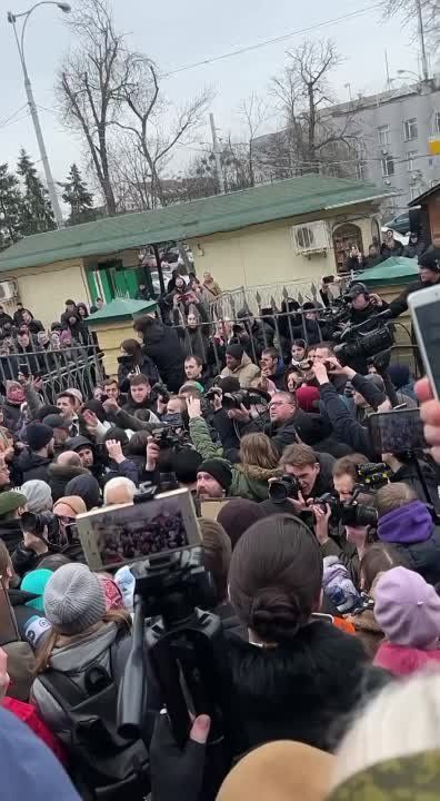 �� ���������� �����-��������� ����� ������ �������� � �����������