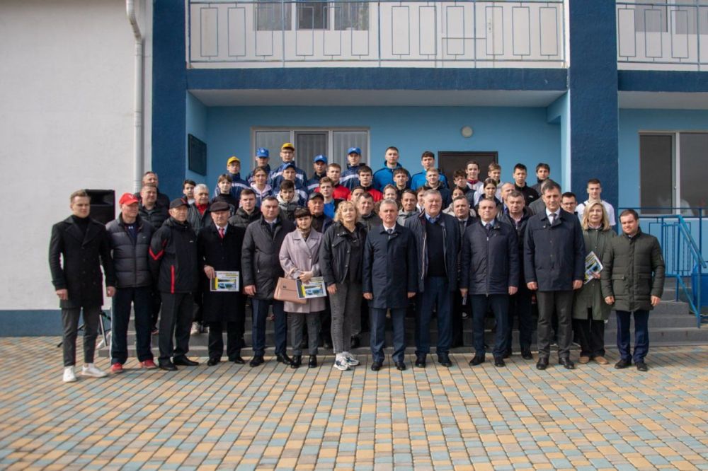 ����� ����� � � ����� ����������