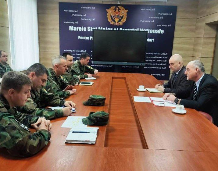 ������ ��������� ���� ��������� � ������� � ������� �������