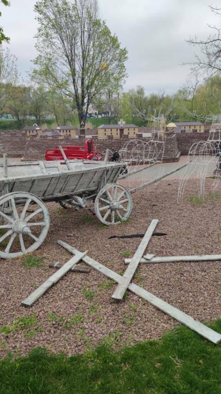 ����� � �������������� ����� ��������� �������