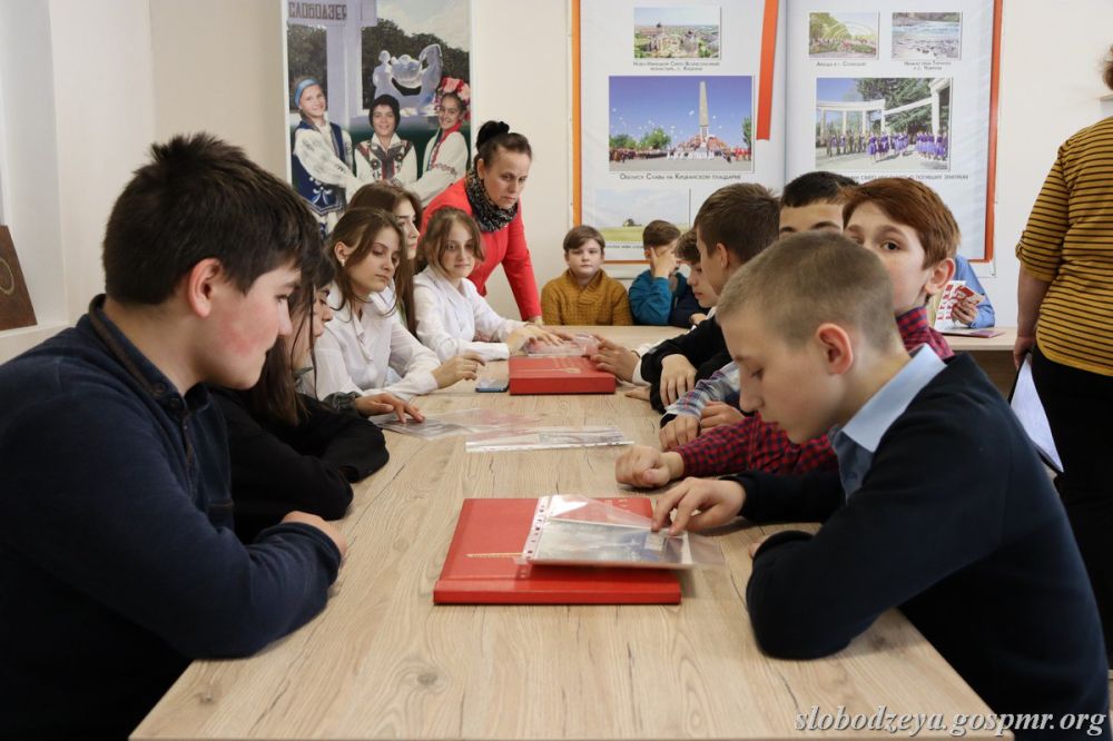 � ������������� ������ �������� ������������� ���� ���������� � ������������ ����