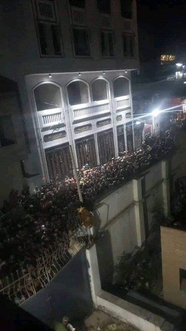 � ������ 90 ������� ������� ��-�� �����