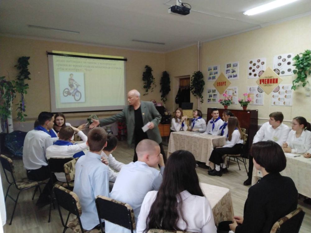 ������ ��������. ������� � �������� �2 ������ ����� "������� ��������" ��� �������� 7 � 8 �������. ������� �����, �������� �1 � �2, ������������� ����� ��������� �� ������ ����� ����� � �������������