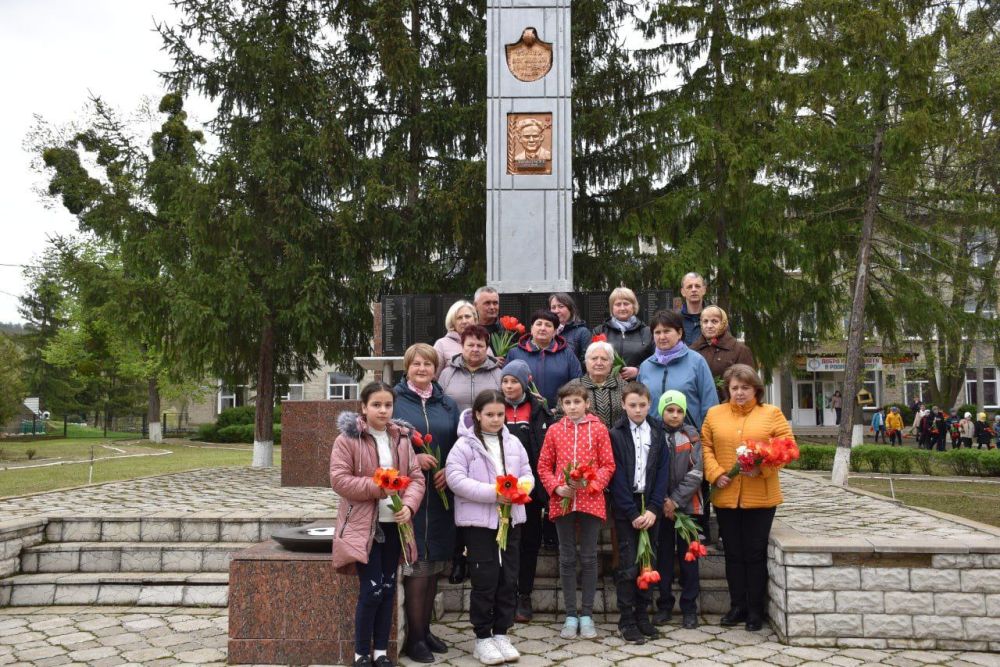 ���� ������ �����. ������� � ������� ���������� ������ �������, ����� ���������� ����� Ը���� �����������, �������� ���������� ��� ��� � ������� ������ ����