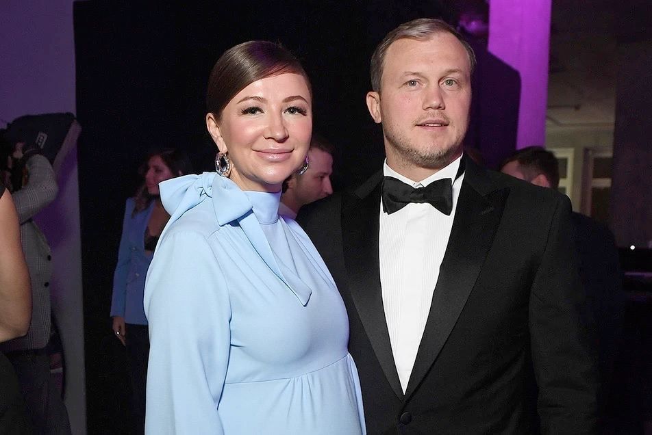 �� ������ ������� ����� ���������� � �� ���� � ������ ���� � �������� ������� ���������� ����� ��������� ������, �������� � ������������������ �������