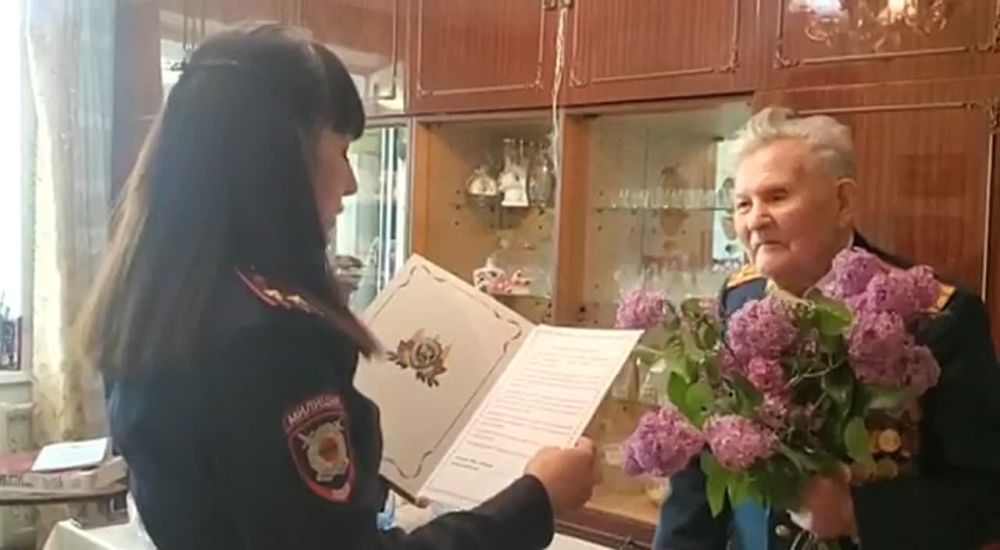 ������ ������ ������ ������