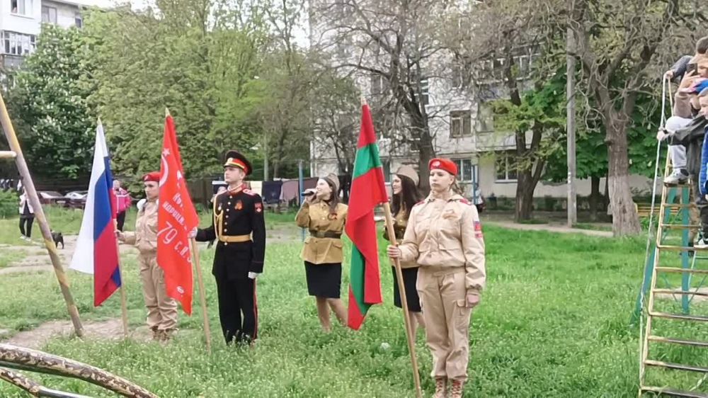 ������� ������� ����������� � ���� ������ 99-������ ���� ��������