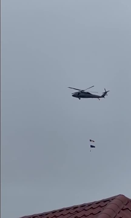 � ������ �������� �������� �������� ������� Black Hawk � ������� ������� � ���������, ������� �������� �� ������ ������ � ���� ������