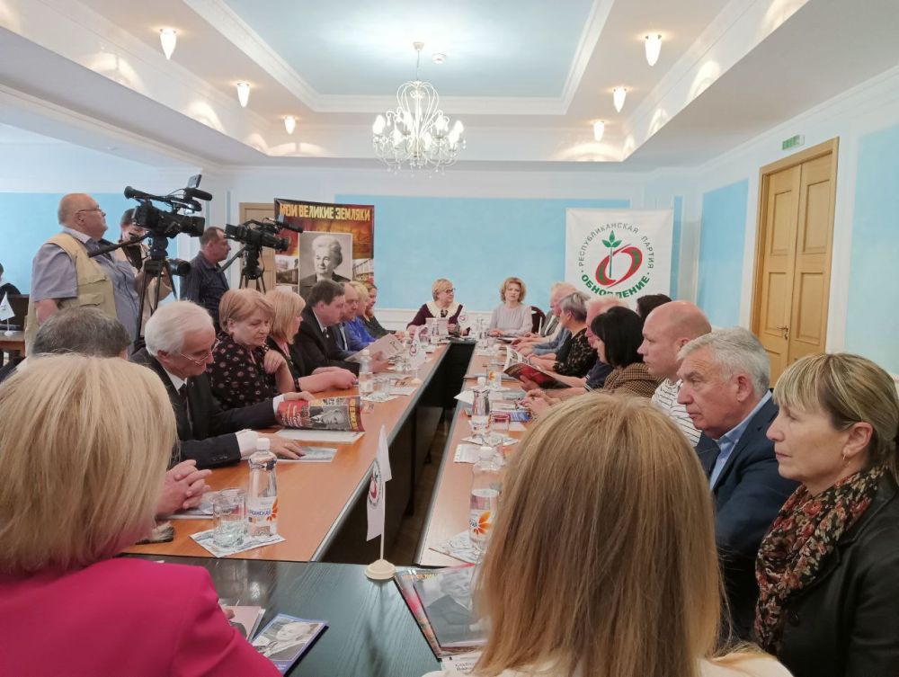 � ���������-���� ������ ���������� ���������� ����������� ����� � ���������� "��������������", � ����� ����������� �������� ����� � �� ������������