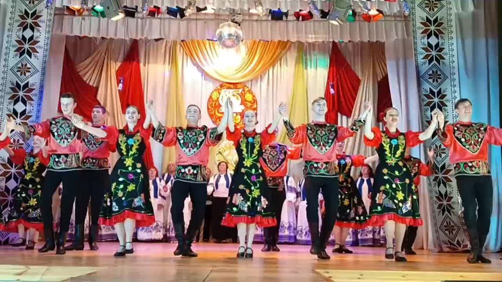 �� ������ �������� �������� � ������� �������� ����������� ������� � ����� 65-����� ����������