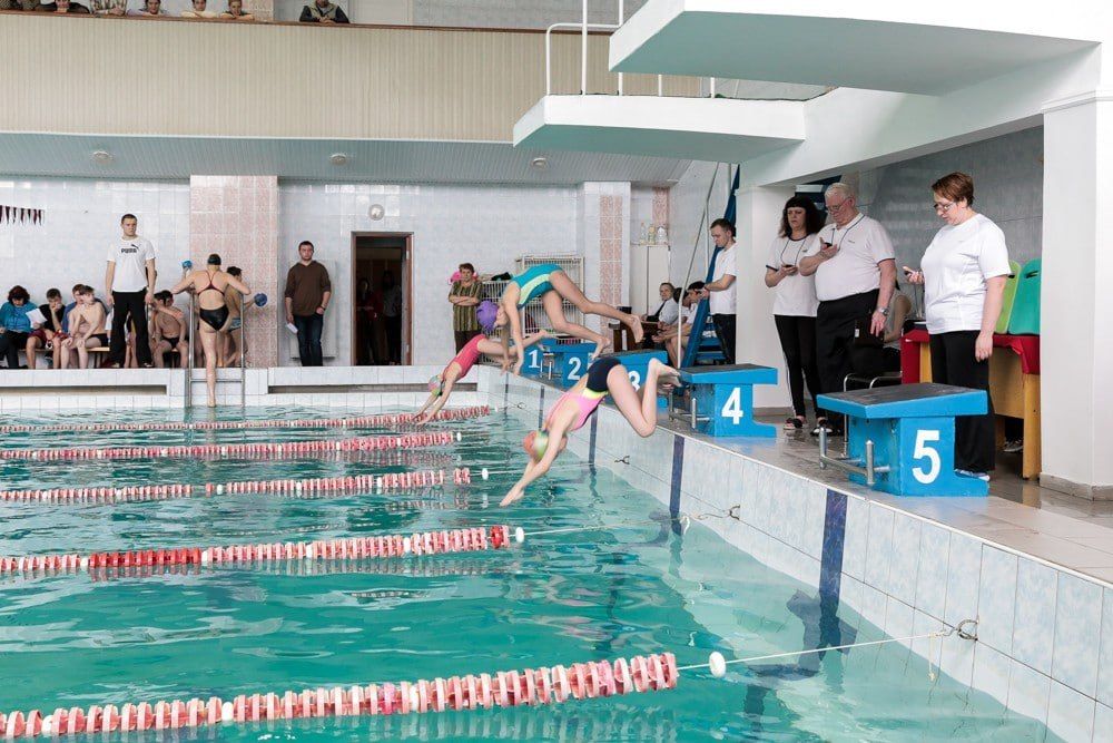 1 ���� ��������� ������� � ��������� ������� �� ������ � �� 20 �������