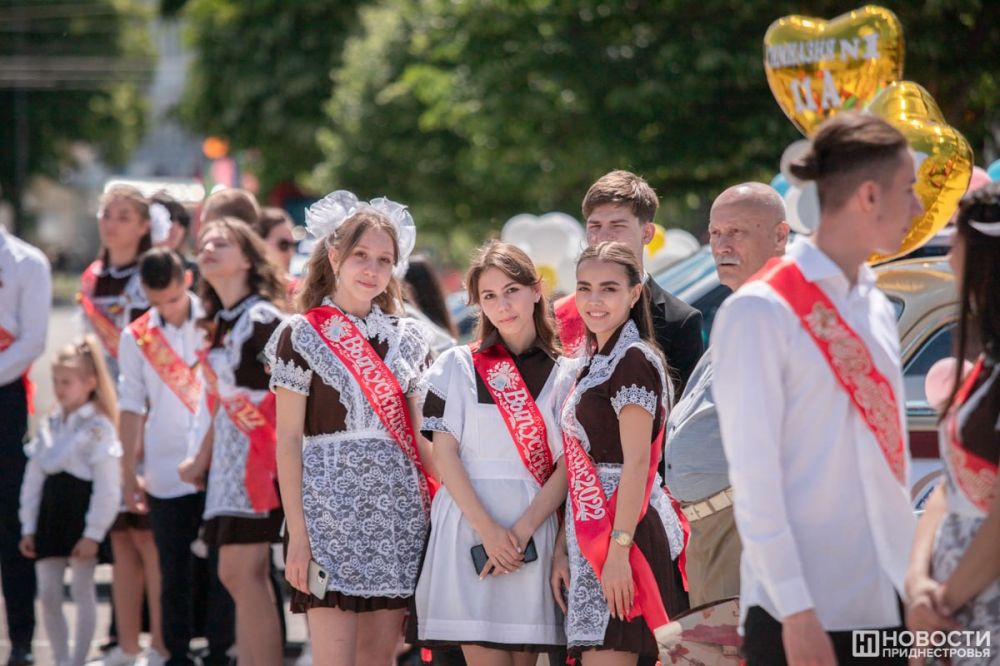 ��������� ������ � ������ �� ���� ������ �������������