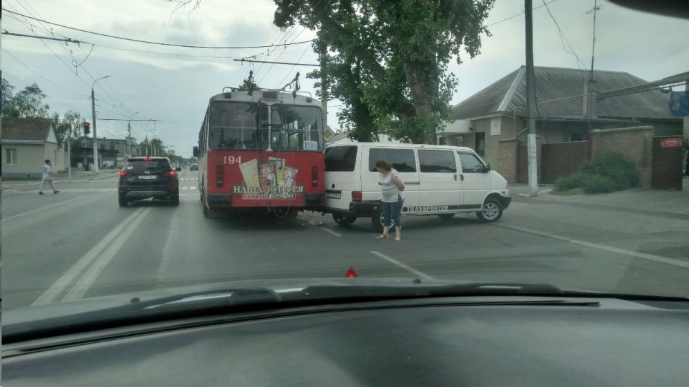 �� ���� 9 ����� � ��������� ������ � ������������