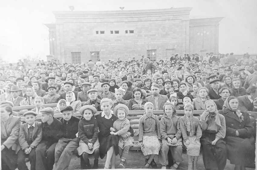 ����� ��������� �� ������� ����� ������, �������, � �������� � ��������