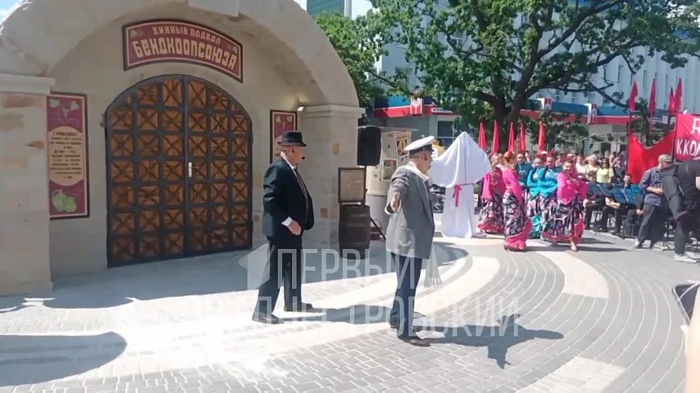 ����� ������ ����������