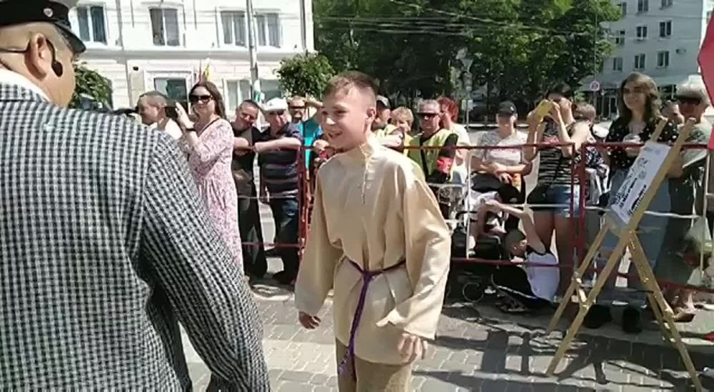 � �������, �������, �������..