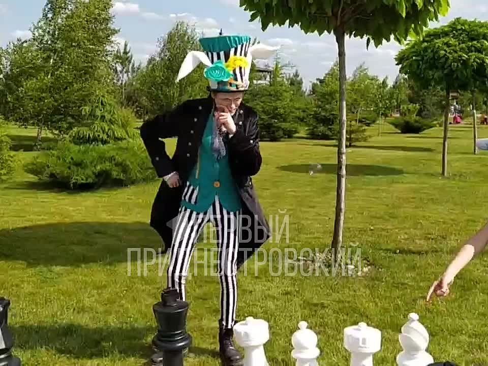 ����� �������� ����