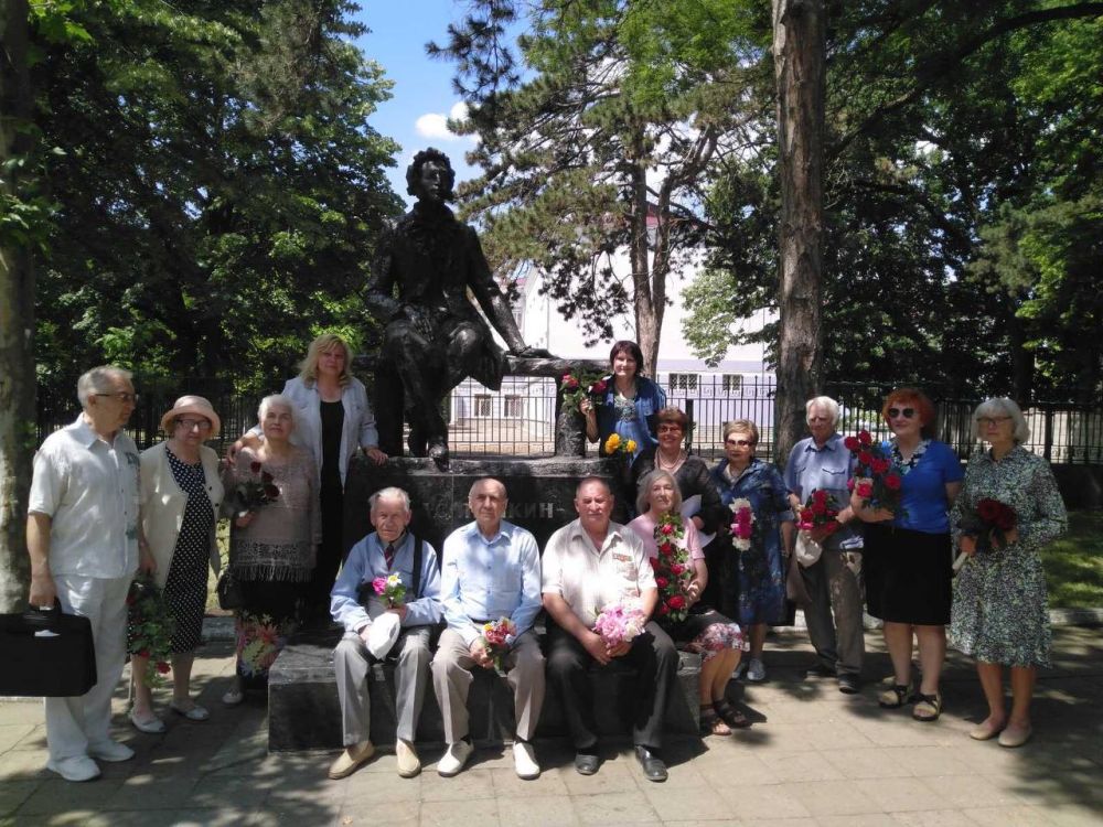 �������� ��� �������� �.�. ������� ����� ����������� ������������� ����������� "��������" ��������� � ��� ���������