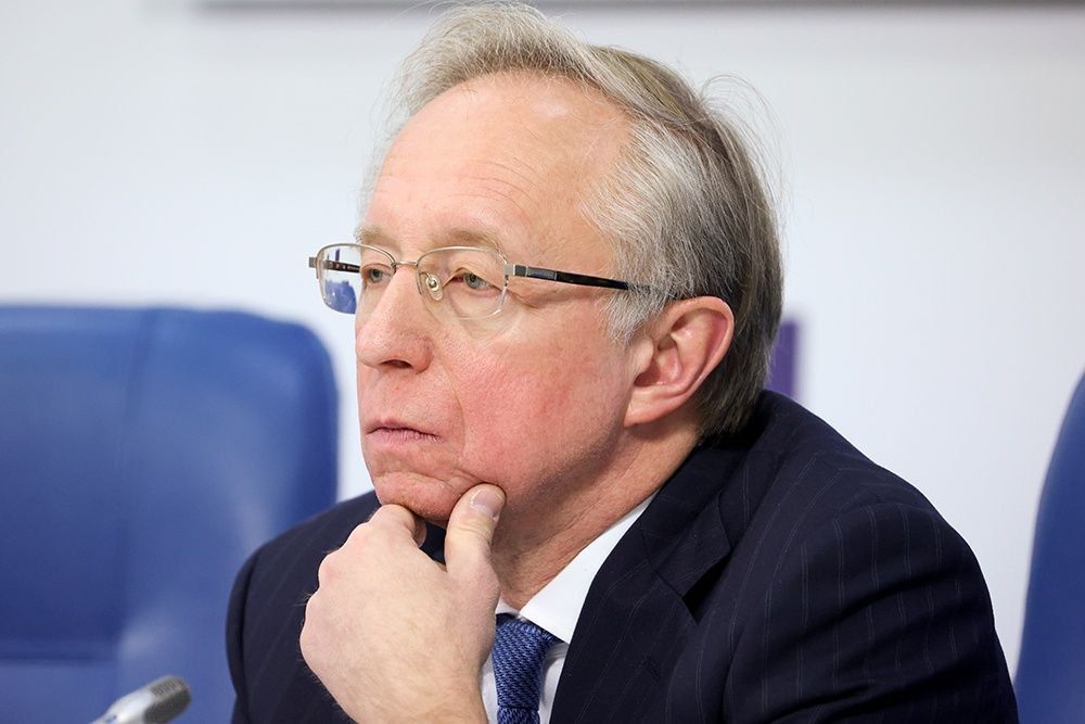 ����� ��������������� � ��������� ������������� ������� �� ���� ������ �������