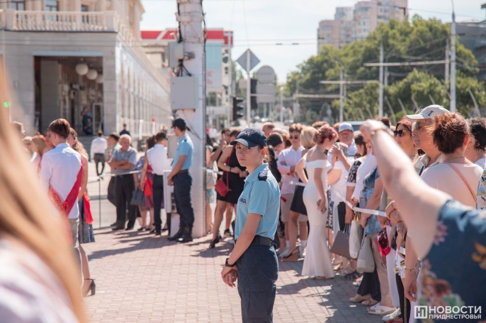 16 ���� � 9:00 �� 11:30 � ������ ��������� ����� �������� ��������� �������� ���������� �� ������� ������ ������ � �������, ����� ����� ��������� ��������