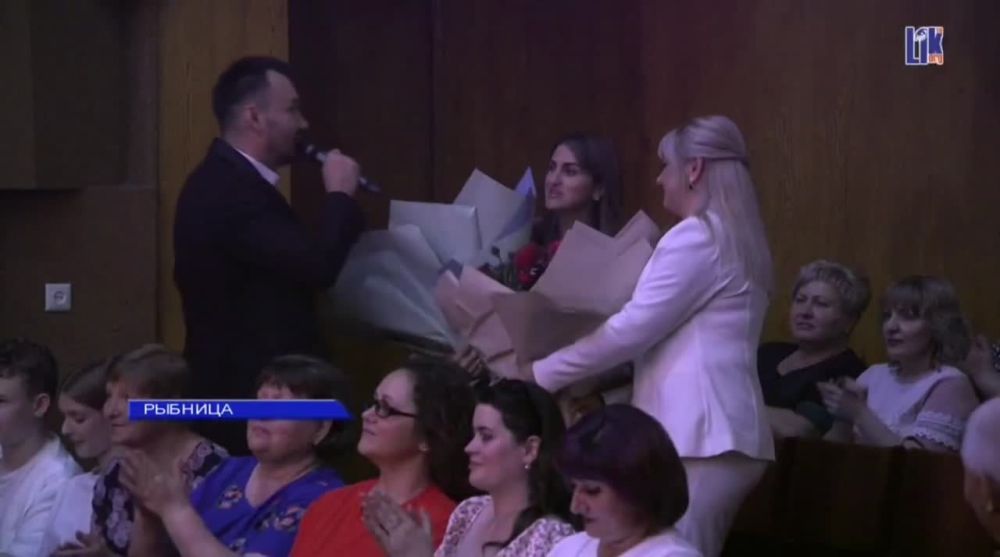 ����� �� ������ ��������� (����������� ������� � ��������� ����� �����) � �Bella Ciao� �� �DoReDos�