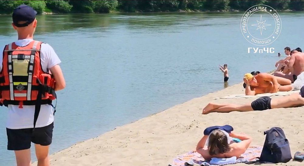 ��������� ��������� ������ 4-������� ��������, ������� ���� �� ������ �� ������ � ������