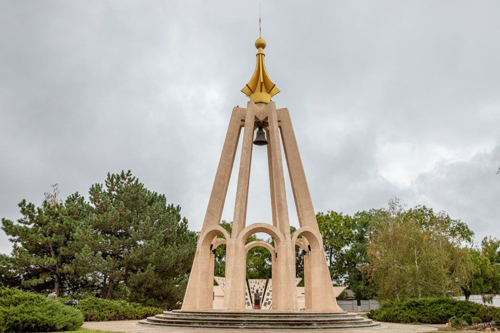 ������������������� ������ ��������