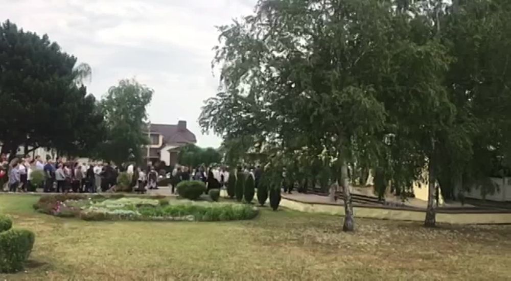 �������� ������ � ������. ���������� � ����� ������ ��������� ����� � ������ � ������� ������