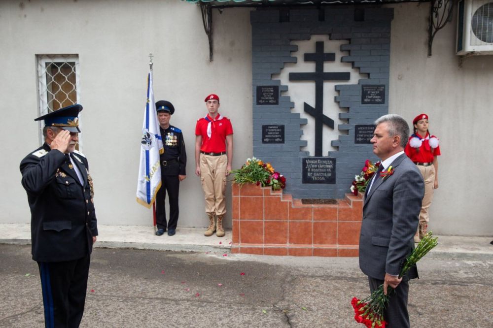 ��������� ����� �������������� �������� ����� � ��������� ����� �� ����� �����, ��� 1 ������ 1992 ���� ��� ������ ������ �� ���������� ������������� ������� �����������, ��������� � ���������, � ����� �� ����������� ���� �������� � ������