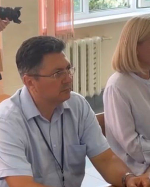 ������������ ����������� ��������� �� ������������� ������� ������������ ����� �����: �� - ��� �� �������, � �����������